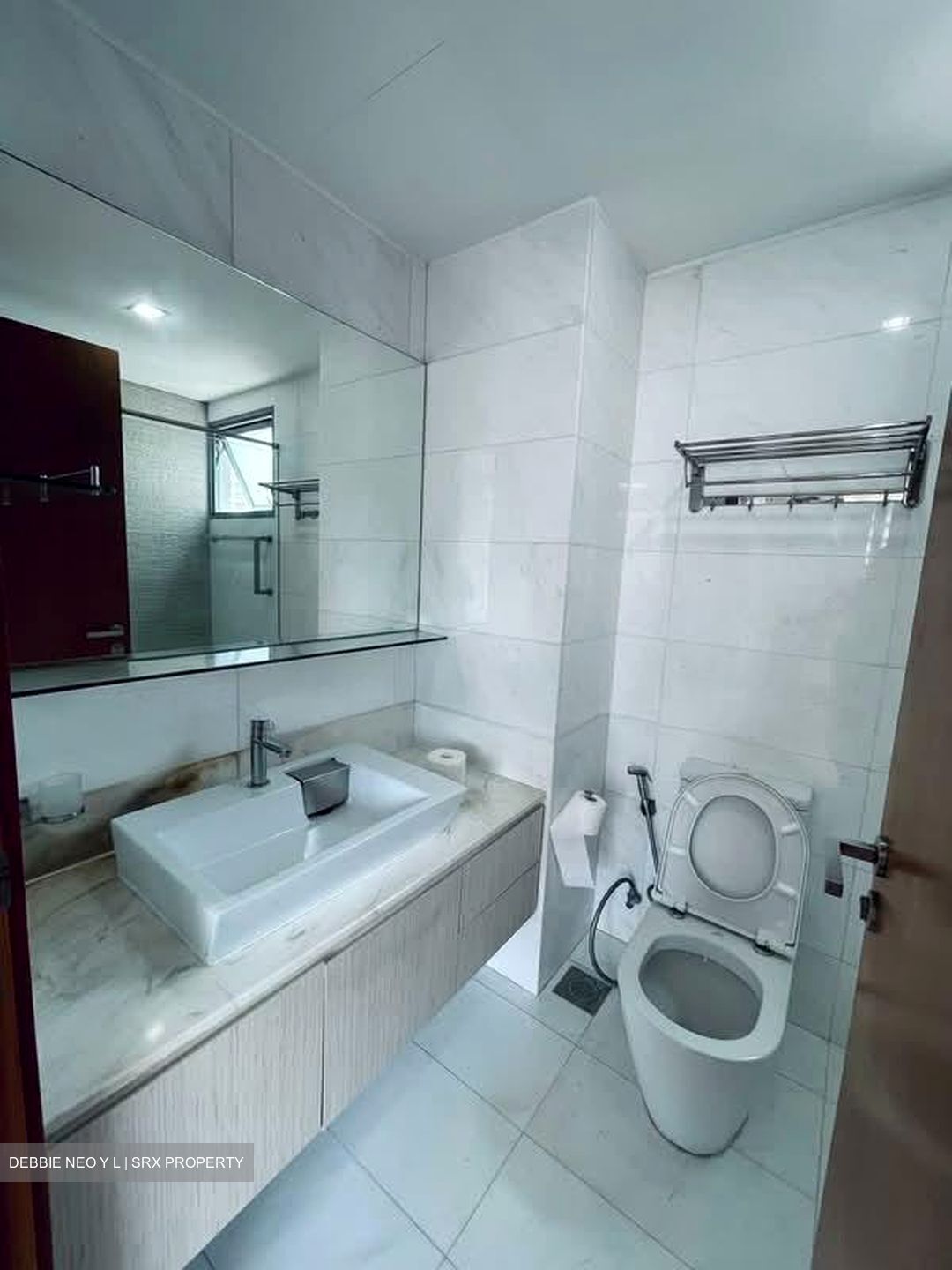 Vista Residences (D12), Condominium #560429741